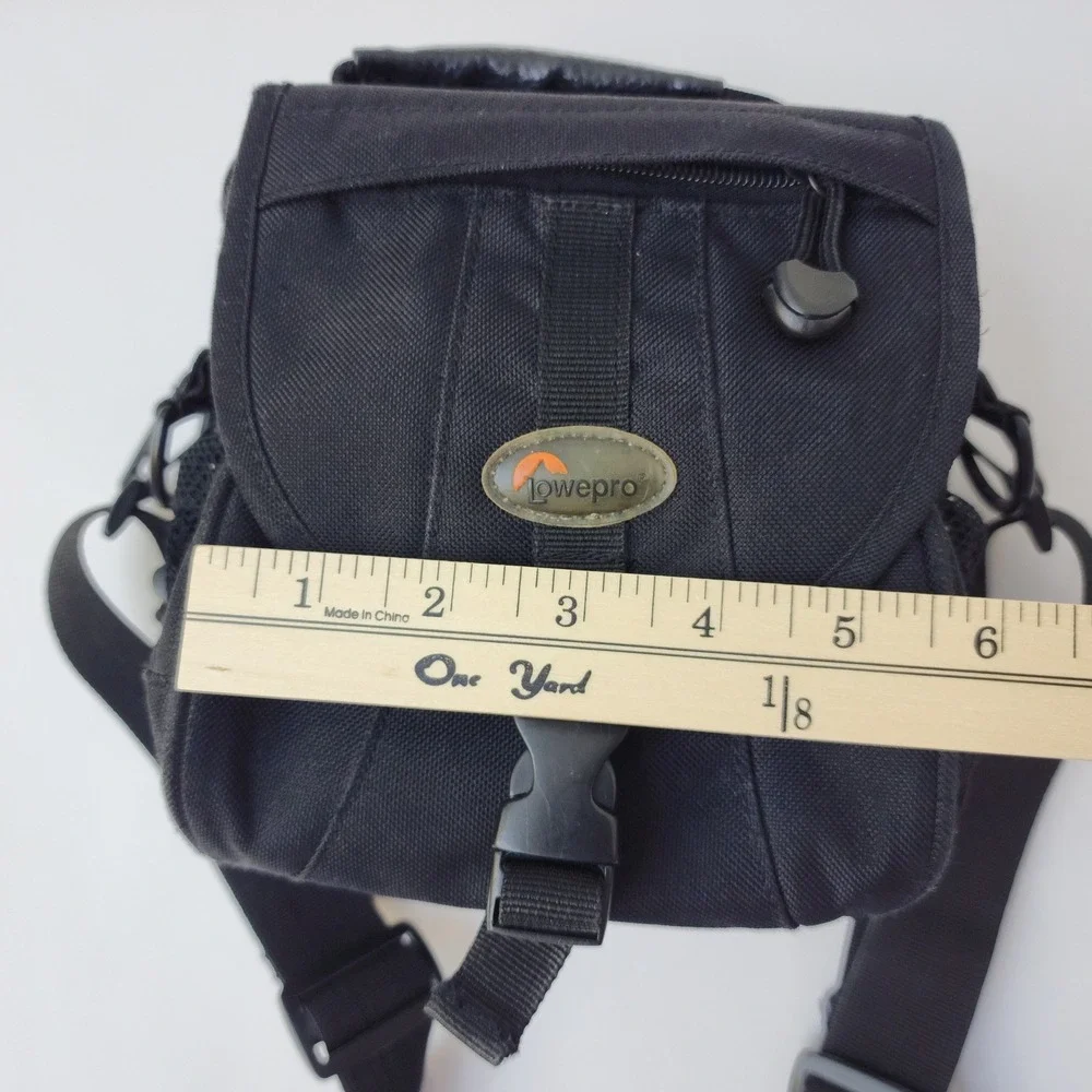 Lowepro EX 120‎ Digital Camera Shoulder Bag Black Padded Case with Strap